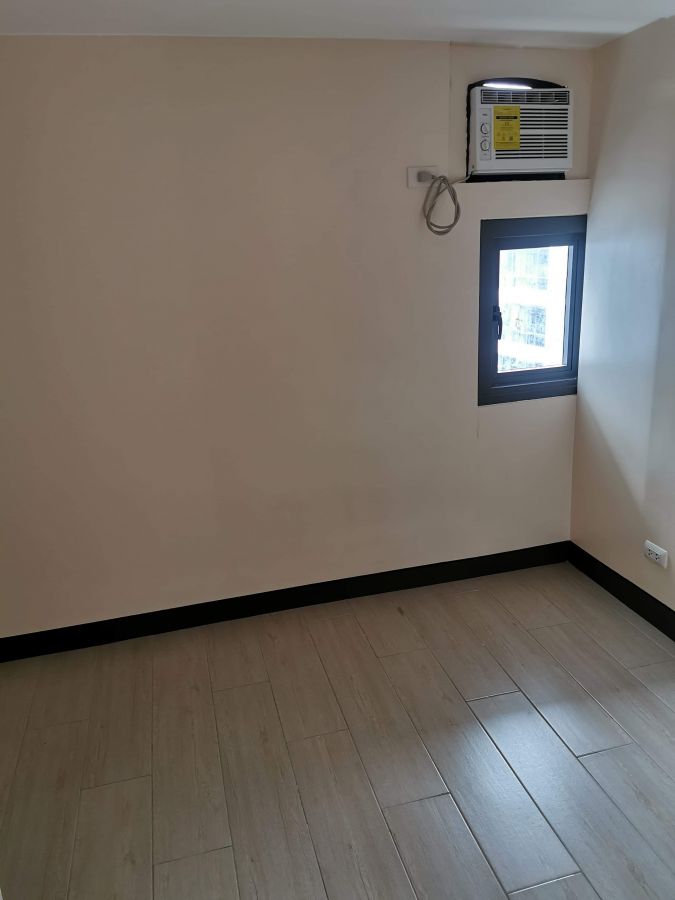 Viceroy Residences - 3BR Bare Unit Staff House in BGC good for 8 pax03