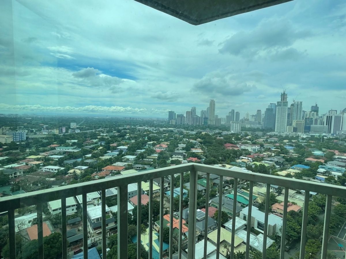 "One Rockwell East Tower: 3BR  127 sqm, Furnished, facing Bel Air, 2 Pkg"05