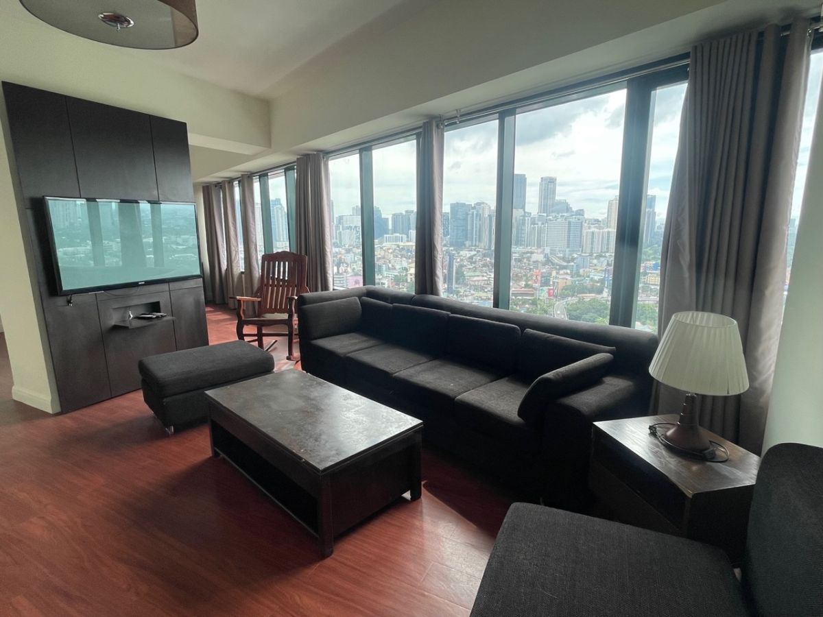 "One Rockwell East Tower: 3BR  127 sqm, Furnished, facing Bel Air, 2 Pkg"07