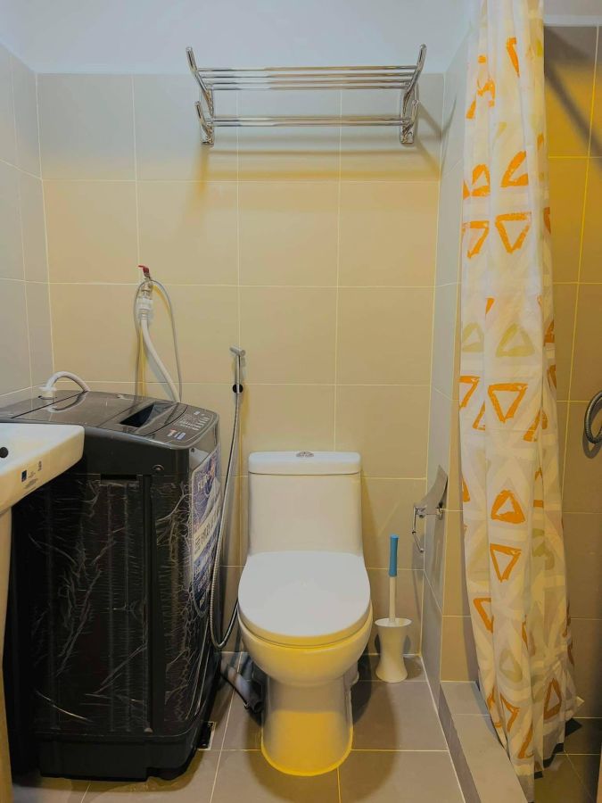 1-Bedroom Condo Unit With Balcony Facing Manila Bay For Lease in Pasay City08