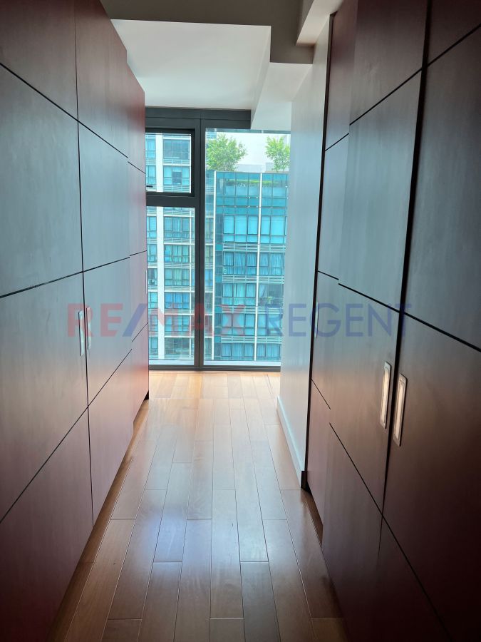 "3 Bedroom Condominium for Lease in Grand Hyatt Residences, BGC, Taguig City"02