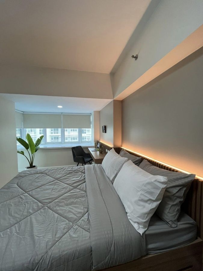 Brandnew  Fully Furnished 3 Bedroom for Rent in The Veranda Arca South Taguig06