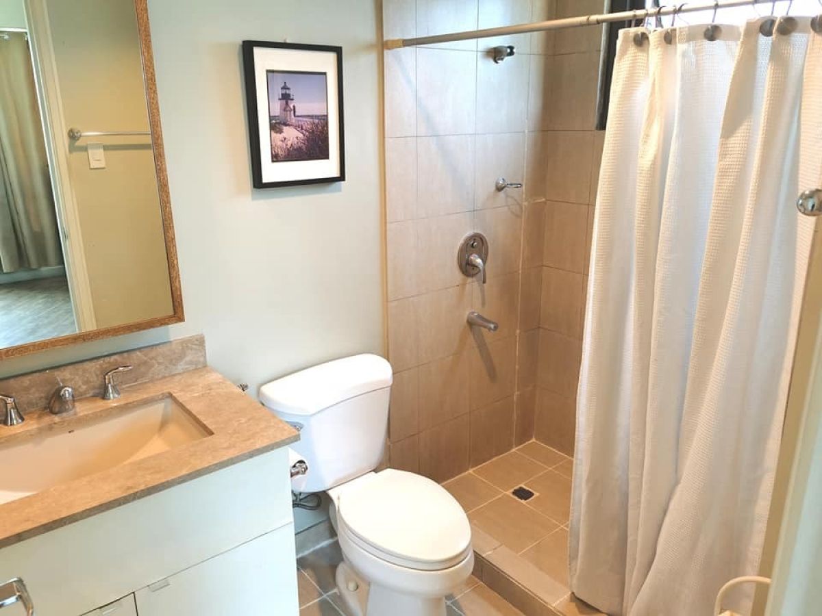 "Makati Rockwell 2BR Furnished Condo unit with Parking For Rent, 100sqm, 90K"07
