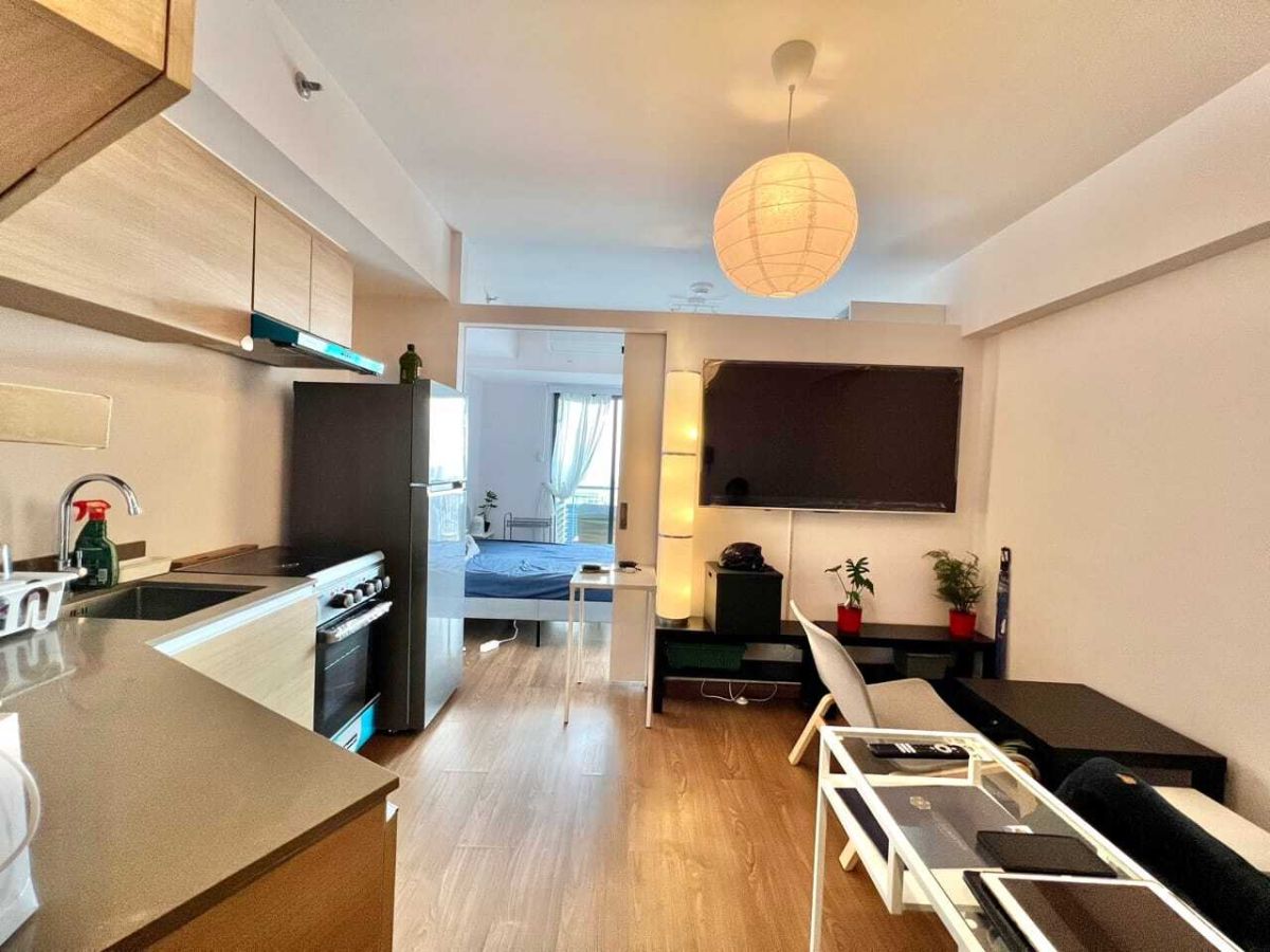 "The Rise by Shangri-la: Makati: 1BR Penthouse for Rent, 31.64m2, Fully Furnished"08