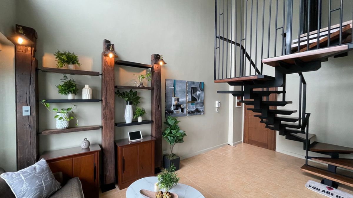 2 bedroom loft type with great views near St. Luke's BGC02