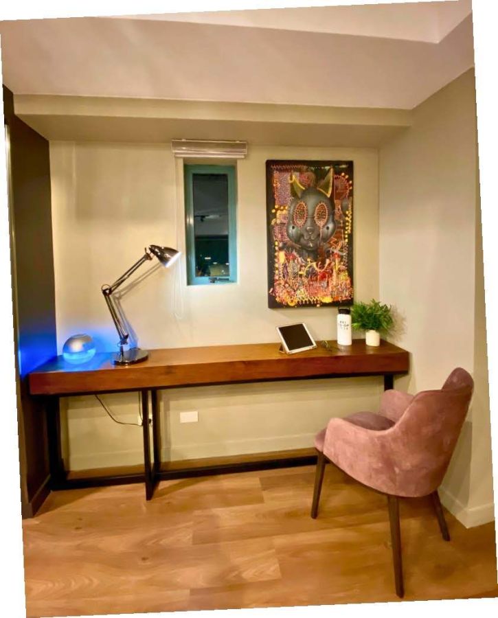 2 bedroom loft type with great views near St. Luke's BGC10