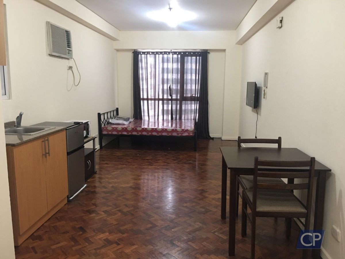 Condominium Unit for Rent at The Columns Ayala Makati02