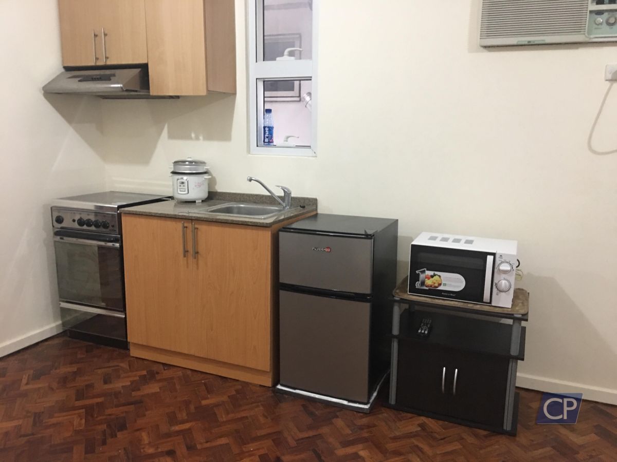 Condominium Unit for Rent at The Columns Ayala Makati03