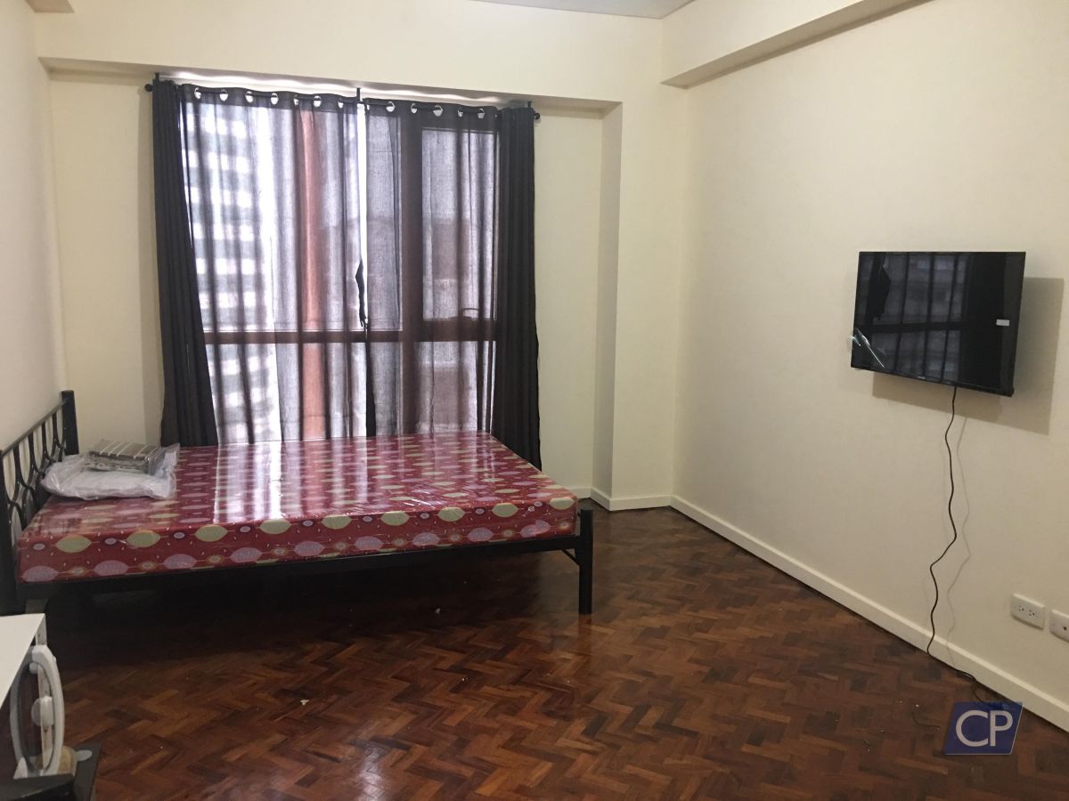 Condominium Unit for Rent at The Columns Ayala Makati04
