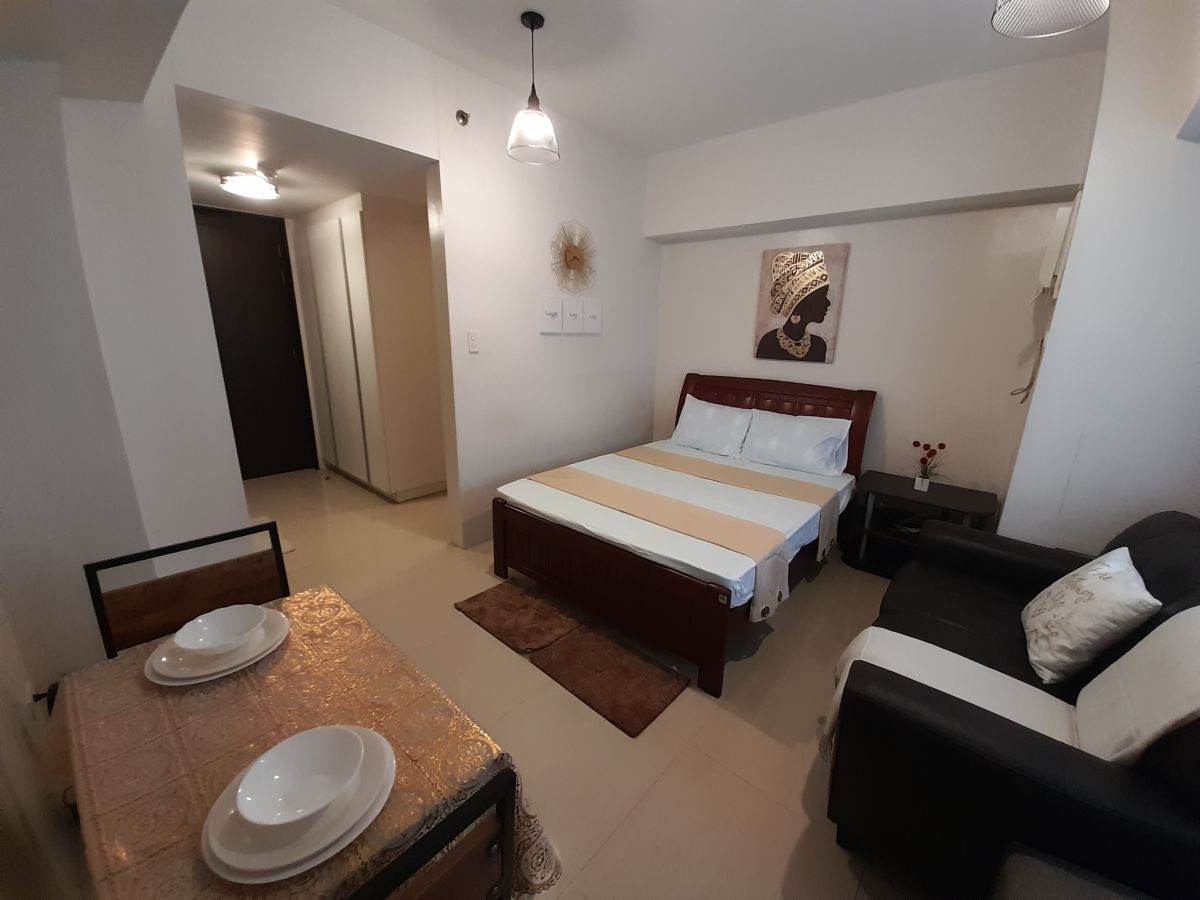 "Furnished Studio for Rent in Calyx, Cebu IT Park, Lahug, Cebu City, Cebu"02