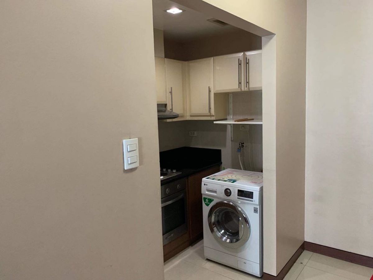 "2BR in Greenbelt Madison, Makati City OK staffhouse FOR RENT"04