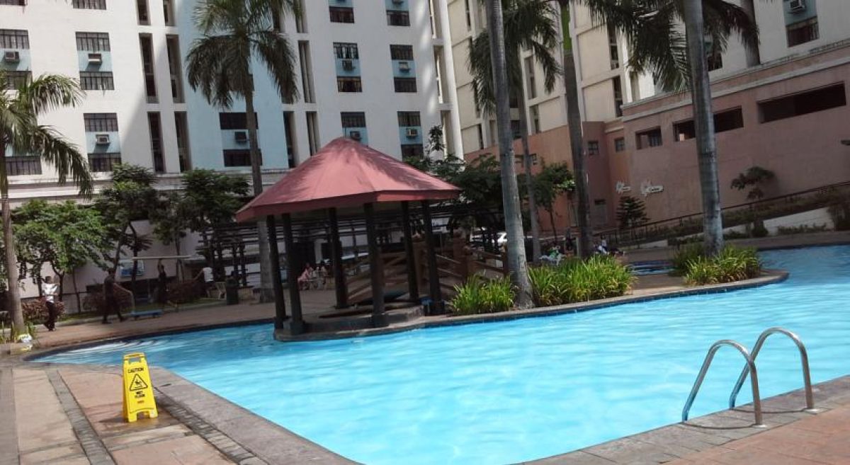 "2BR for Rent - California Garden Square, Mandaluyong"02