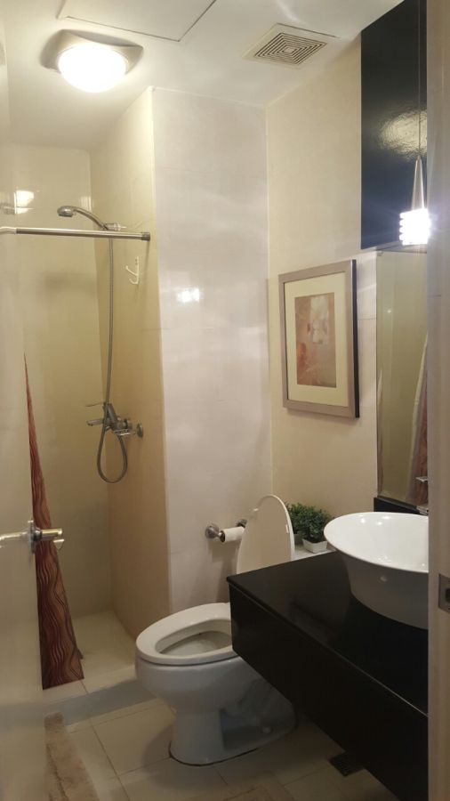For Rent 1Br Condo Fully Furnished in Forbeswood Parklane07