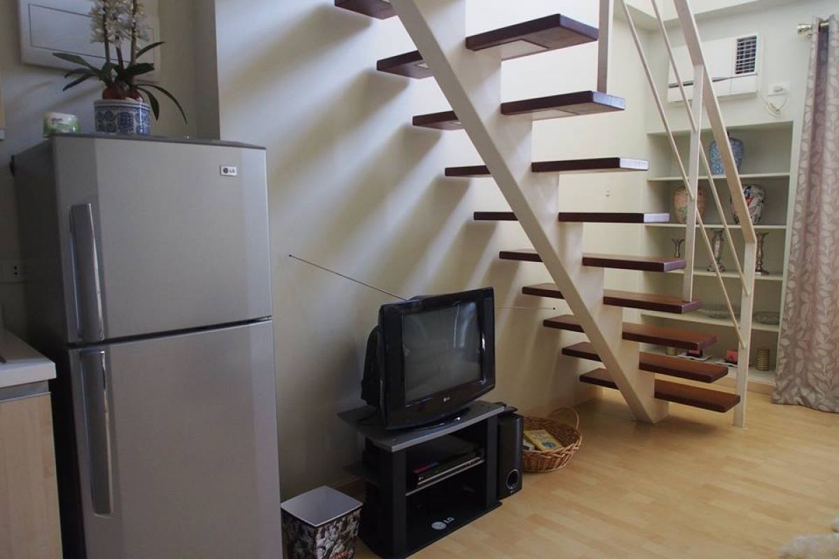 "Grand Soho, 1 Bedroom for Rent, 134 H. V. Dela Costa St., Salcedo Village, Makati, Bernadette Tud"03