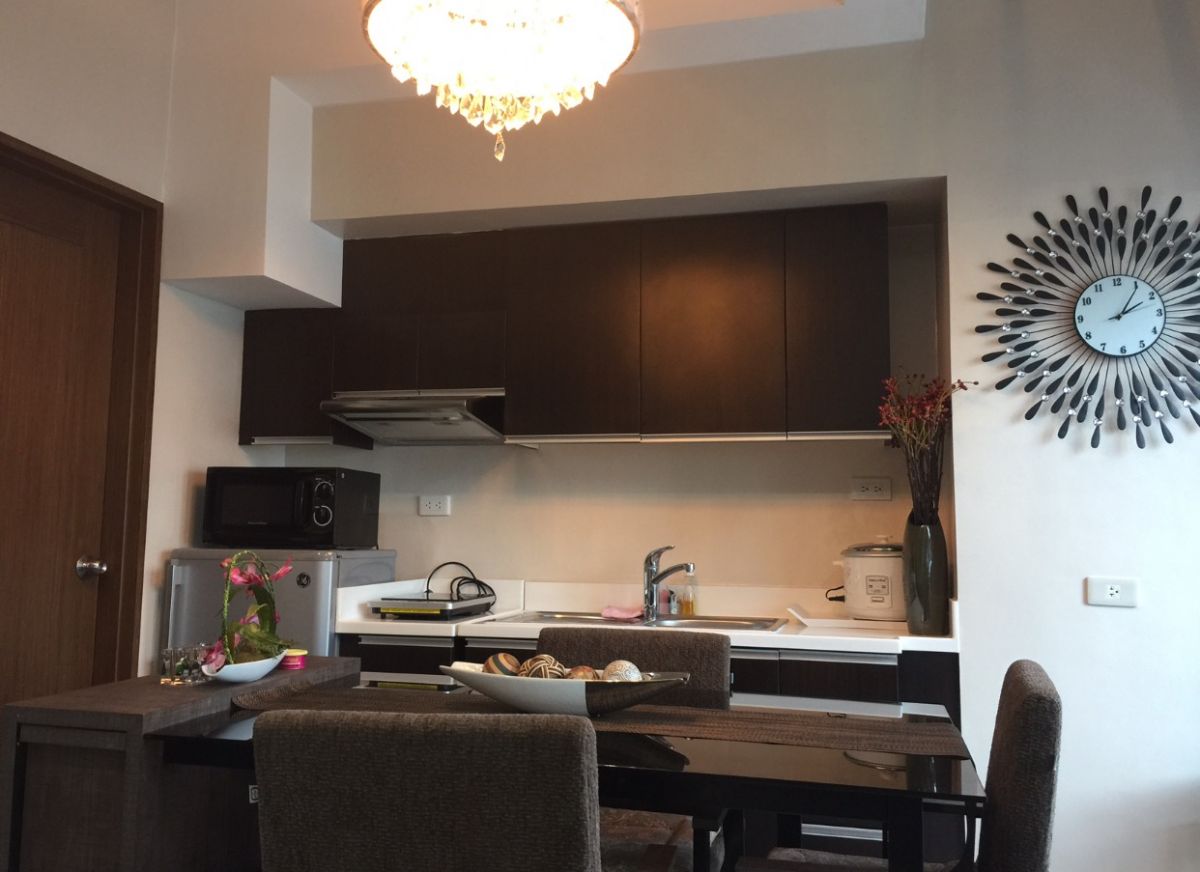 "Eton Parkview Greenbelt, 1 Bedroom for Rent, Legaspi Village, Makati, Bernadette Tud"01