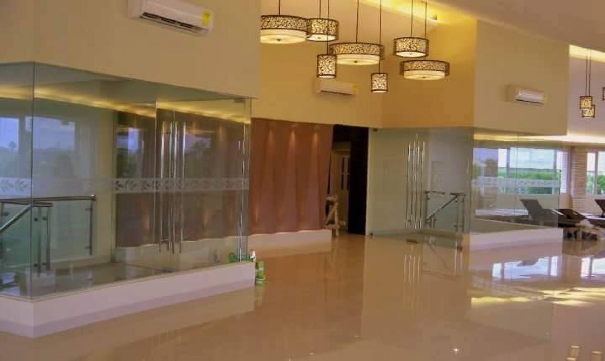 Condo Unit Forsale Field Residences Beside Sm City Sucat Paranaque Near Airport06