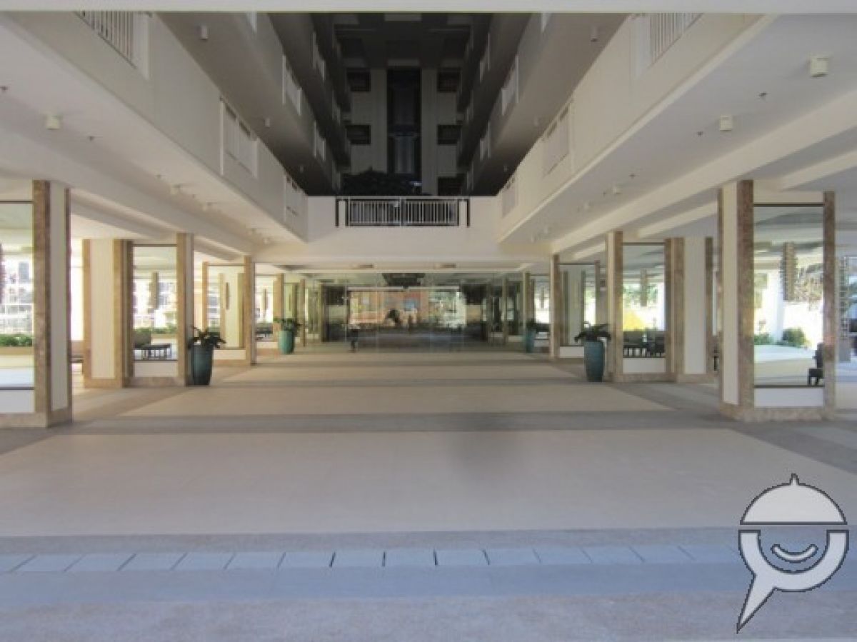 One Castilla Place 108 SQM for Rent03
