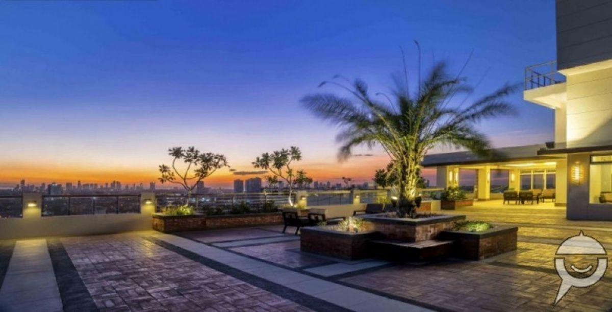 One Castilla Place 108 SQM for Rent08