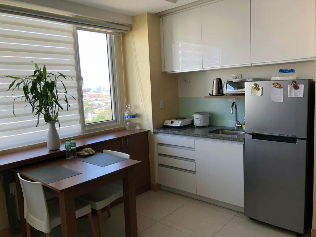 "Fully Furnished Studio Unit at Calyx Residences, Cebu Business Park"03