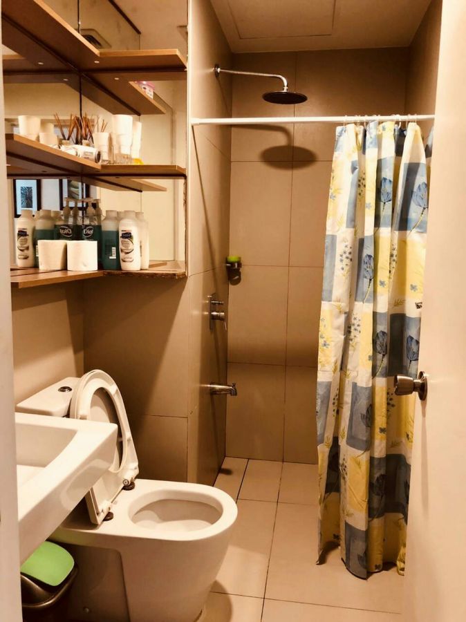 "Fully Furnished Studio Unit at Calyx Residences, Cebu Business Park"05
