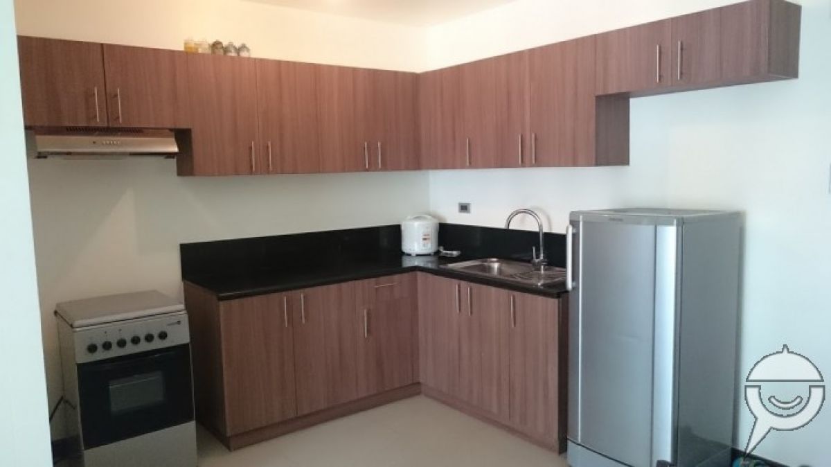 "Semi Furnished, 2 Bedroom Condo Unit For Rent in Magnolia Residences"03