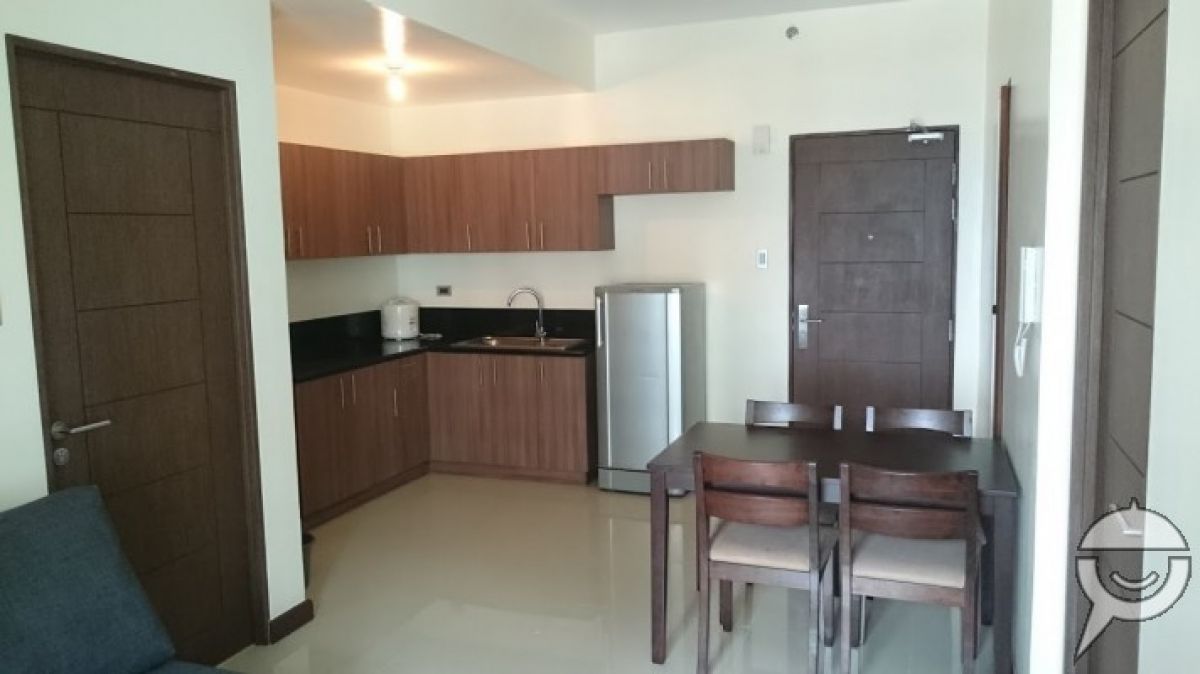 "Semi Furnished, 2 Bedroom Condo Unit For Rent in Magnolia Residences"04