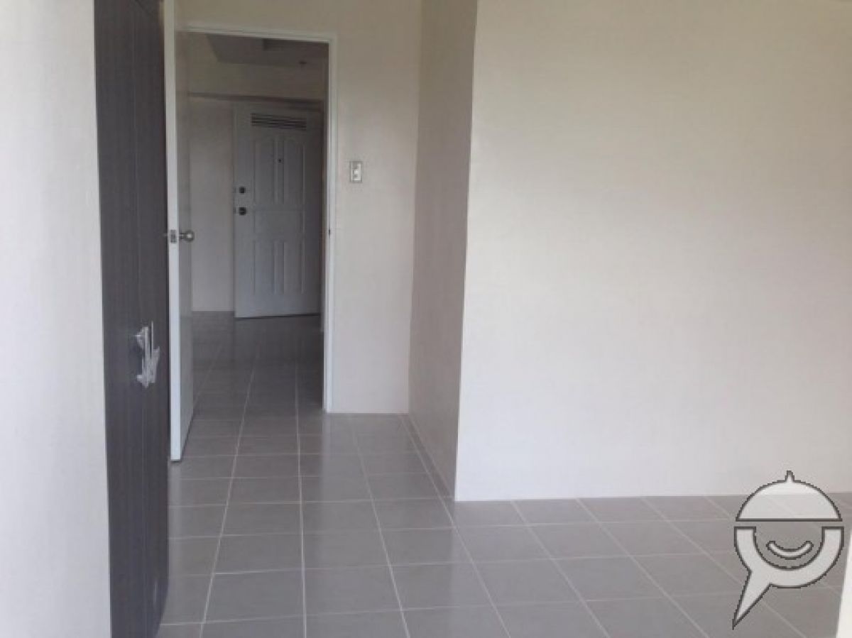 Brand New 2br Condo at Cityland Tagaytay Prime Residences05