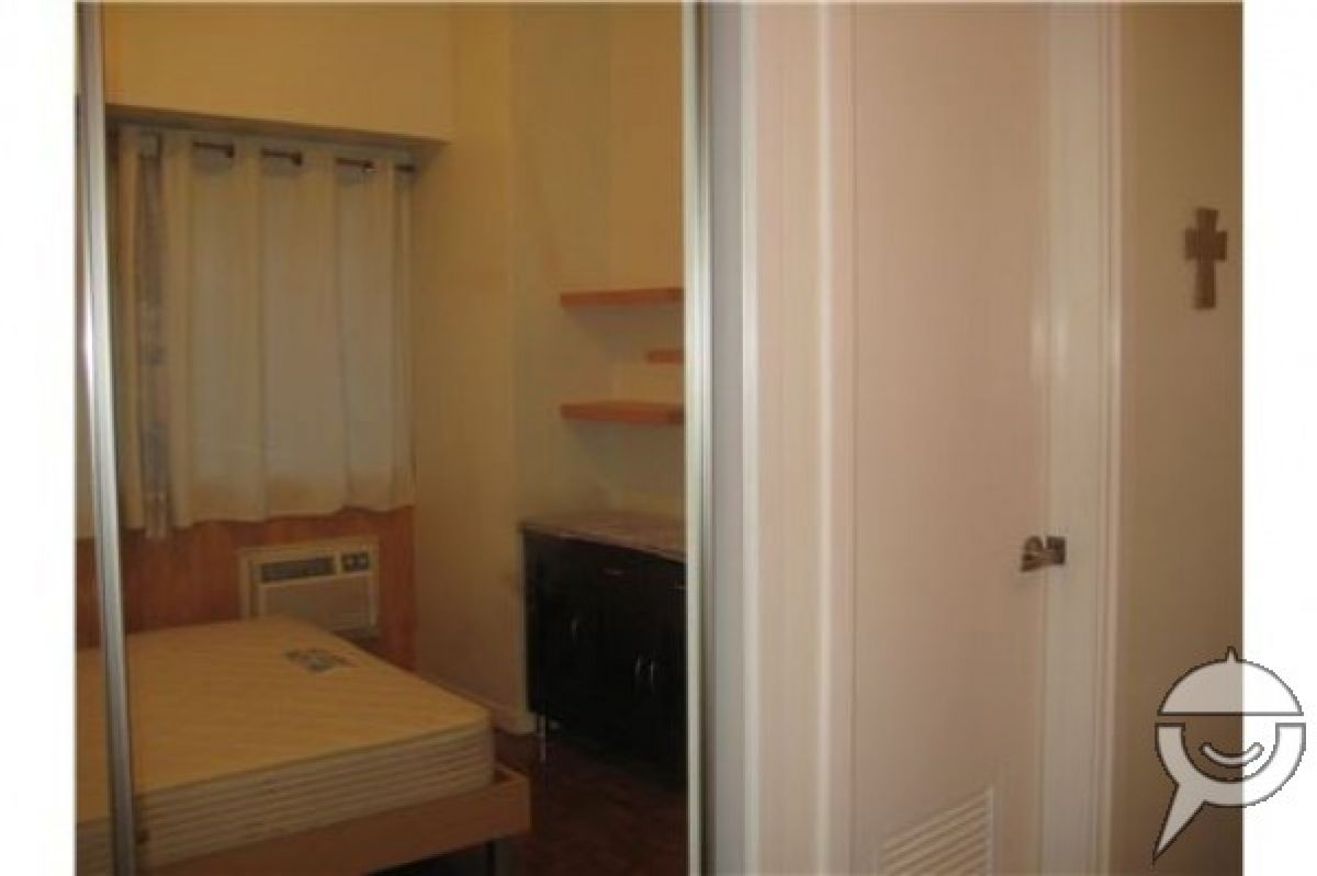 FOR LEASE! 1BR 5th AVENUE06