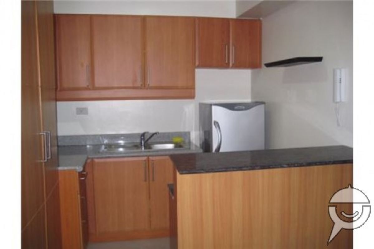 FOR LEASE! 1BR 5th AVENUE08