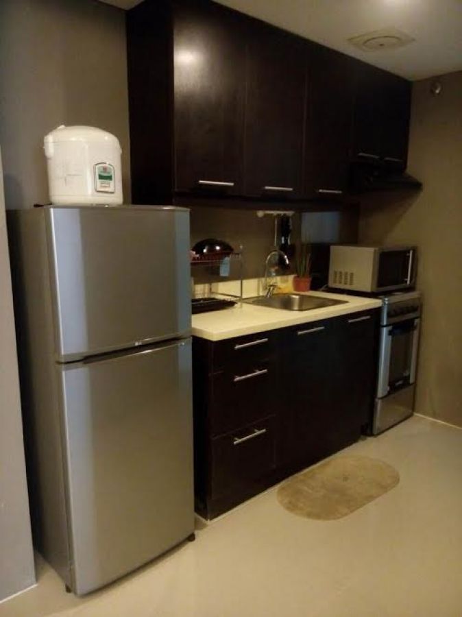 Seibu Tower Condo in BGC for Rent 2BR07