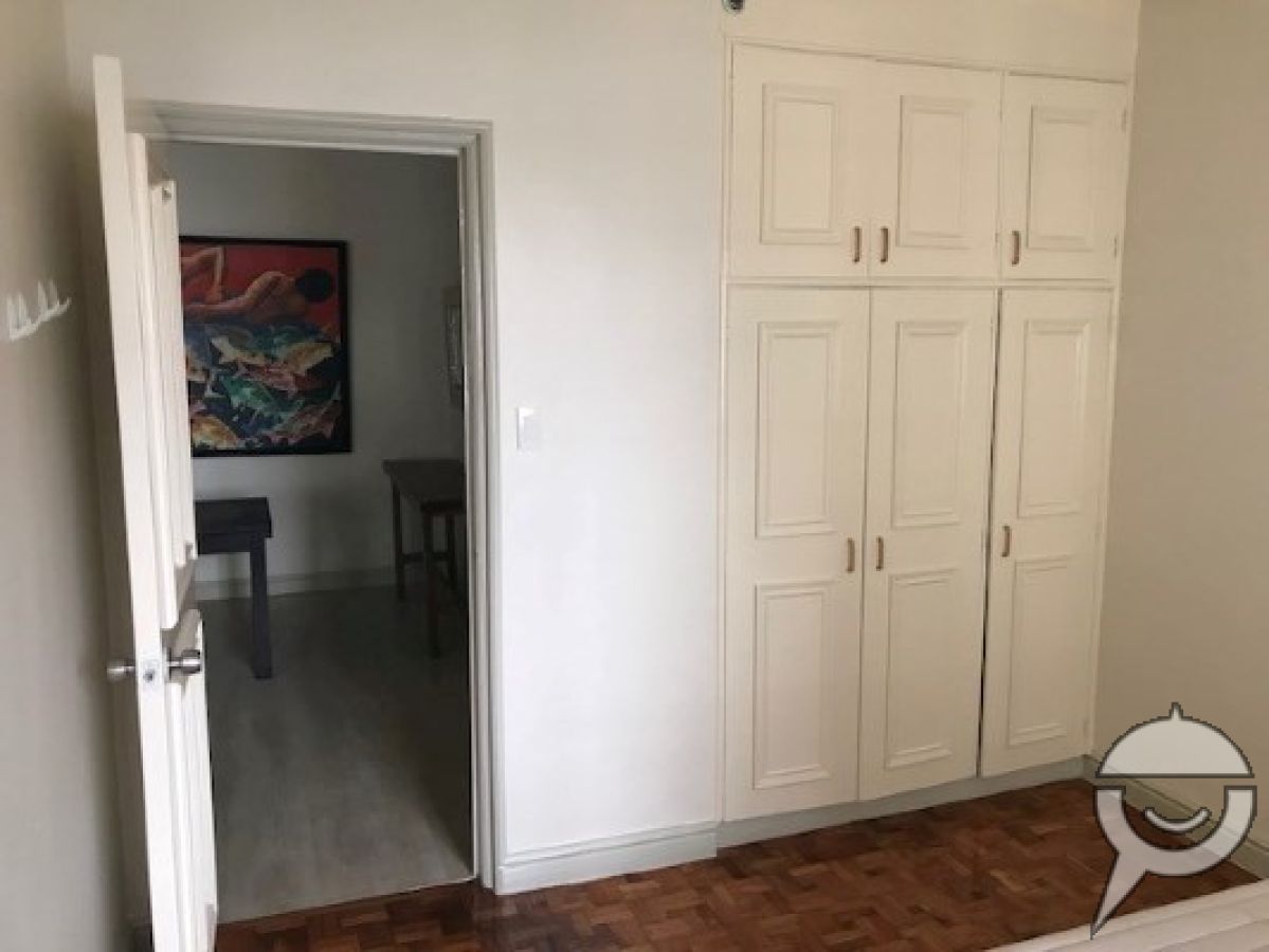 Rent 3 Bdrm Furnished Condo - Makati  (Spacious - 150 sq m)06