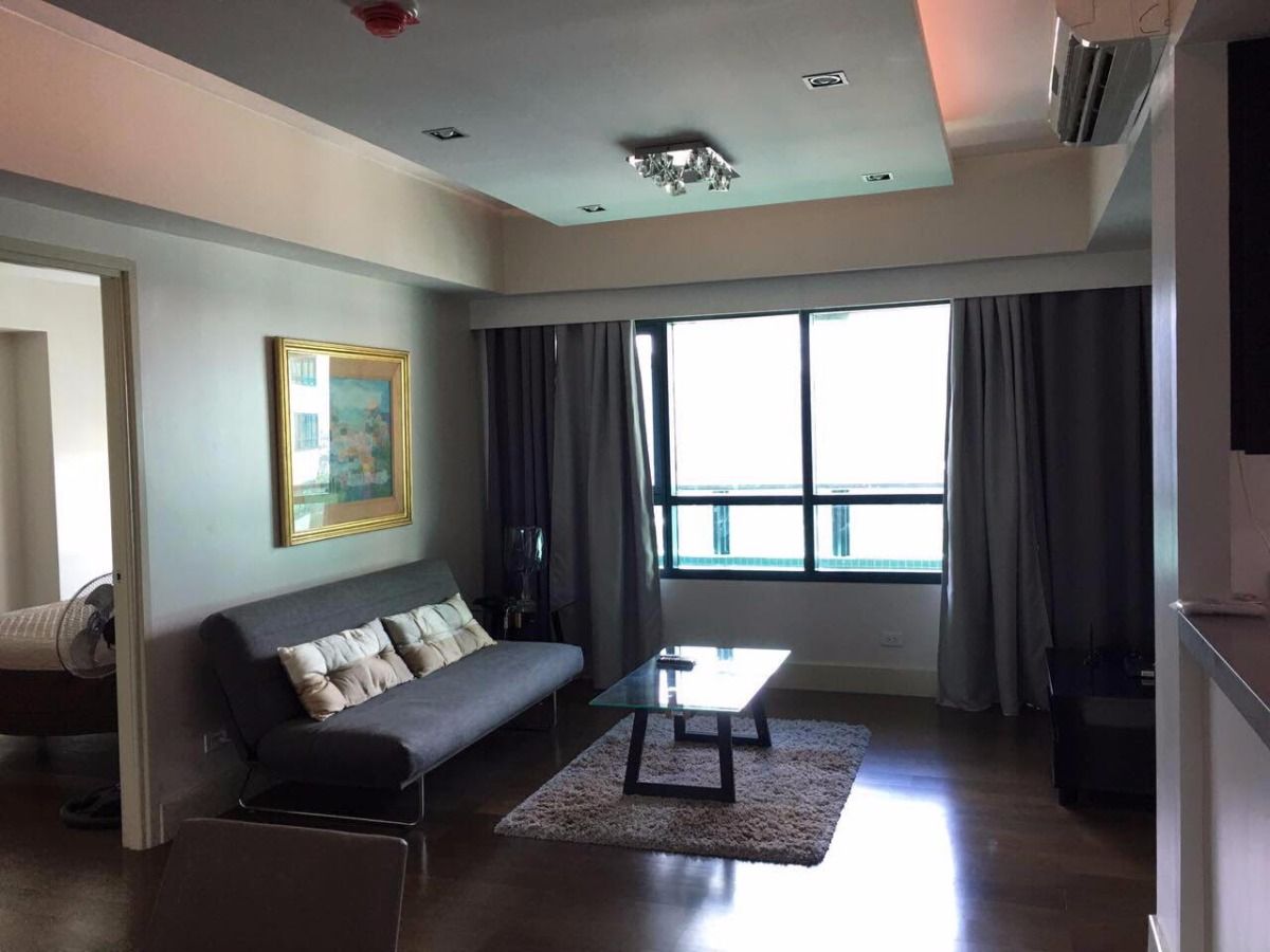 2 Bedroom for Lease in Edades Rockwell Makati04