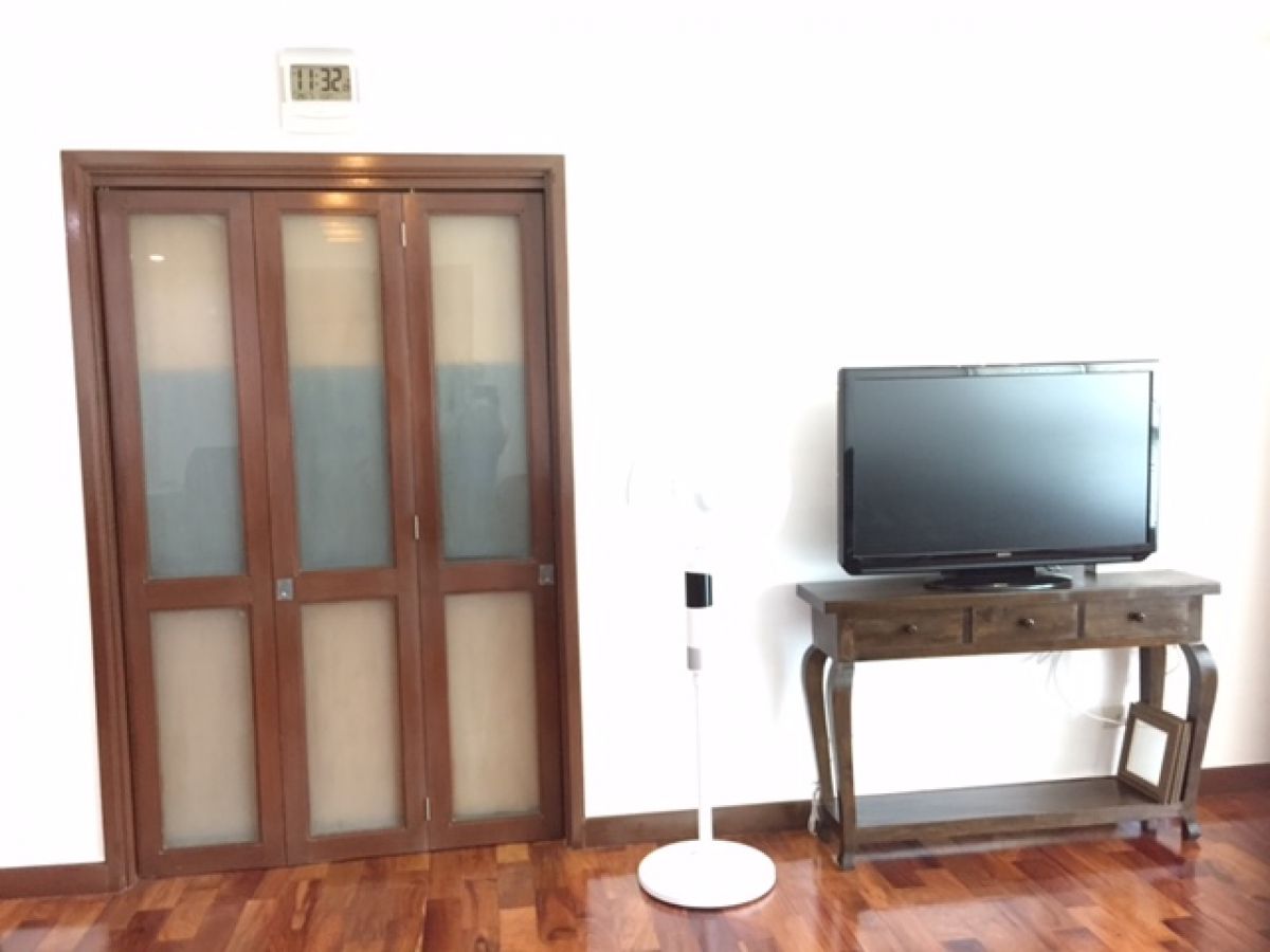 2 Bedrooms for Lease in Laguna Trag Makati05