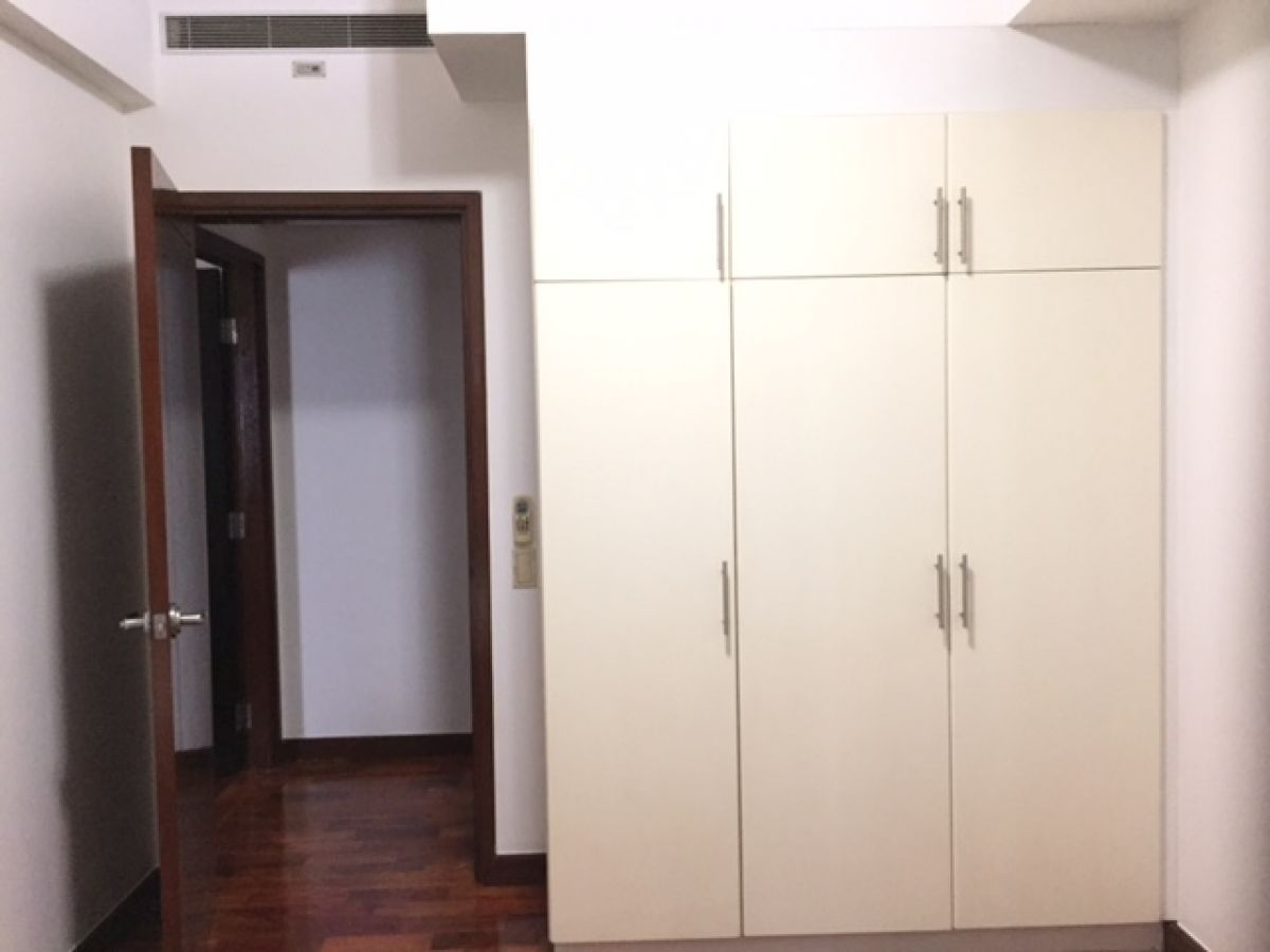 2 Bedrooms for Lease in Laguna Trag Makati08