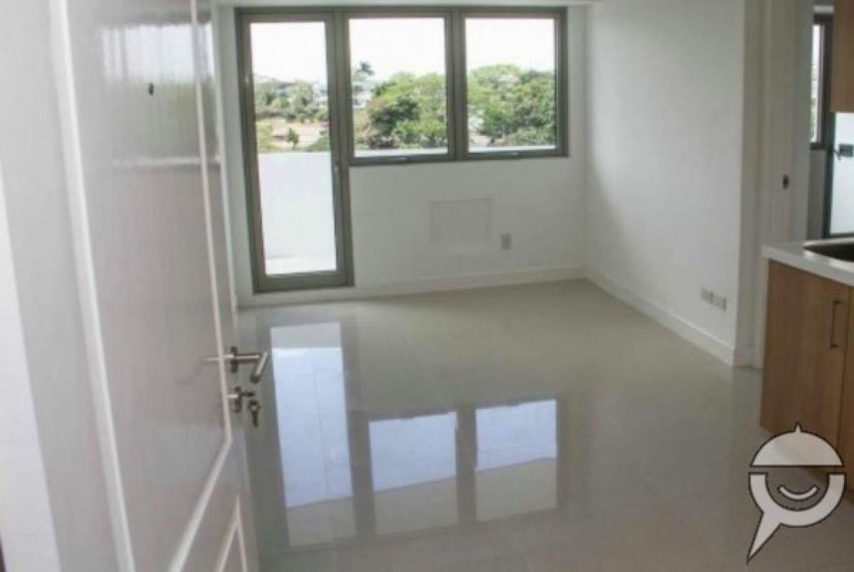 Unfurnished 1BR Commonwealth Residences nr Ever Gotesco Quezon City06