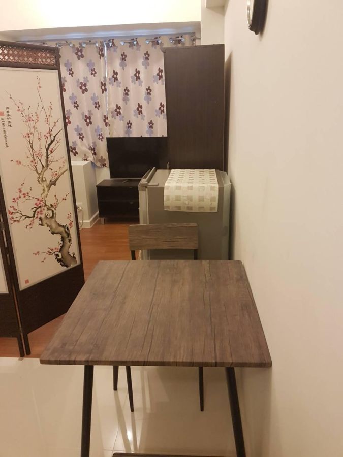 Studio For Rent in Eton Tower Makati Fully Furnished02