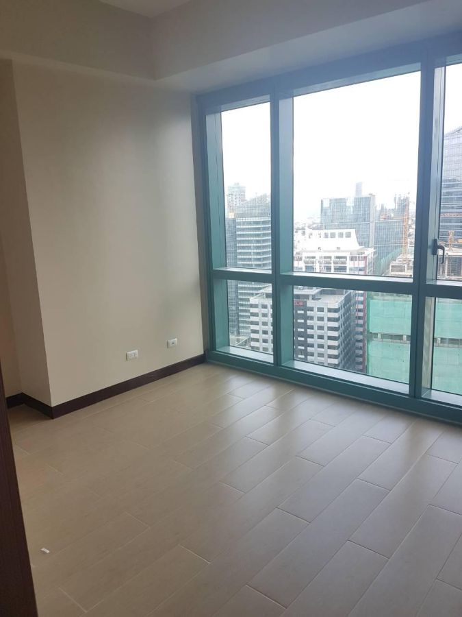 2 Bedroom Condo For Rent in 8 Forbestown Road BGC near Burgos Circle07