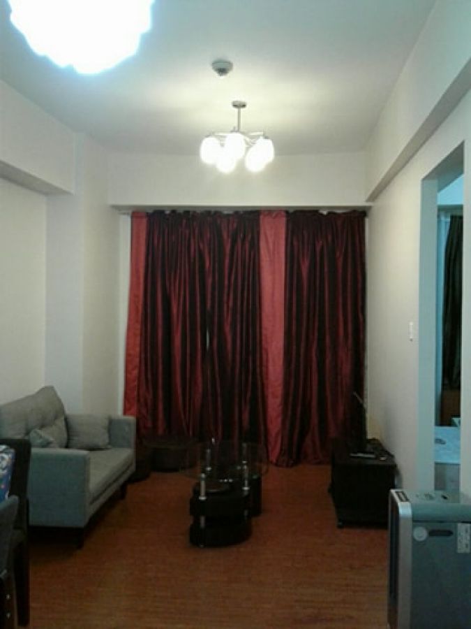 "Fully Furnished Eastwood Condo, inclusive of assoc dues and wifi and cable"09