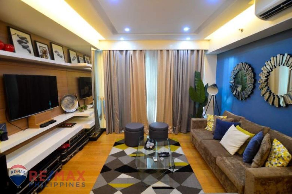 1br West Tower At One Serendra For Rent03
