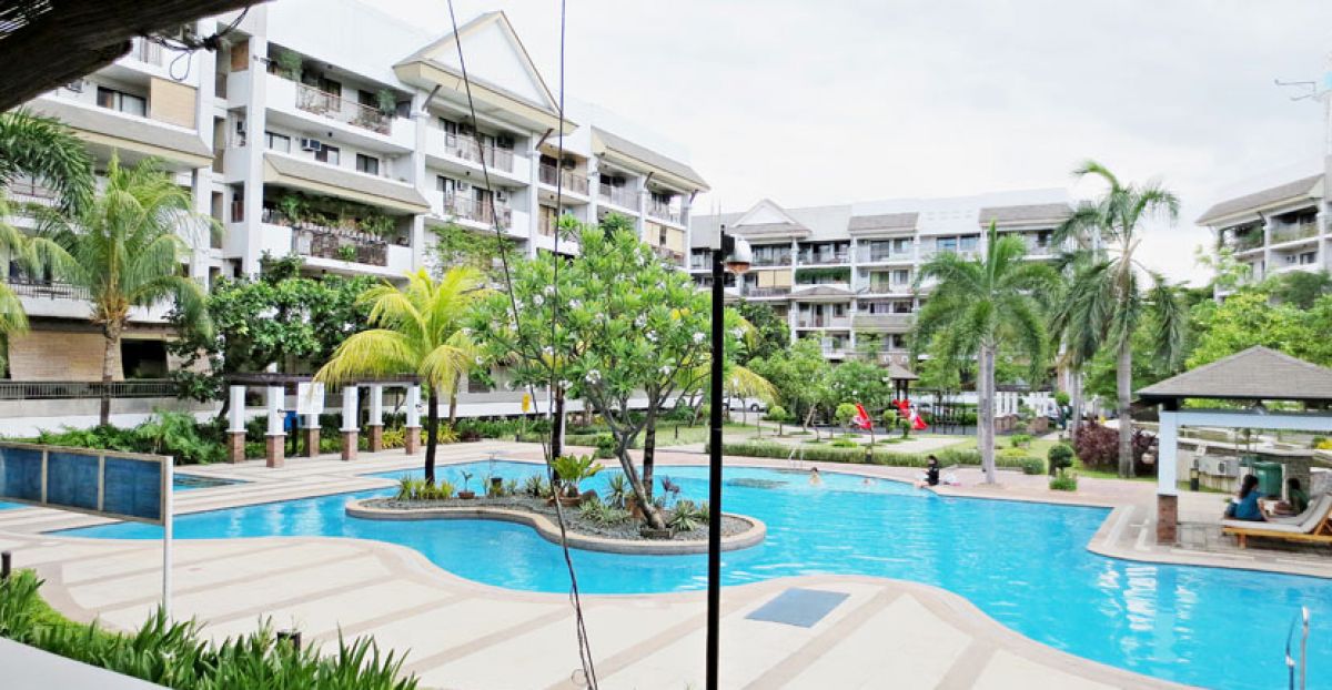 "4RENT 2BR Furnished Unit in Riverfront Residences, Pasig near C5 & Ortigas, P20k"07