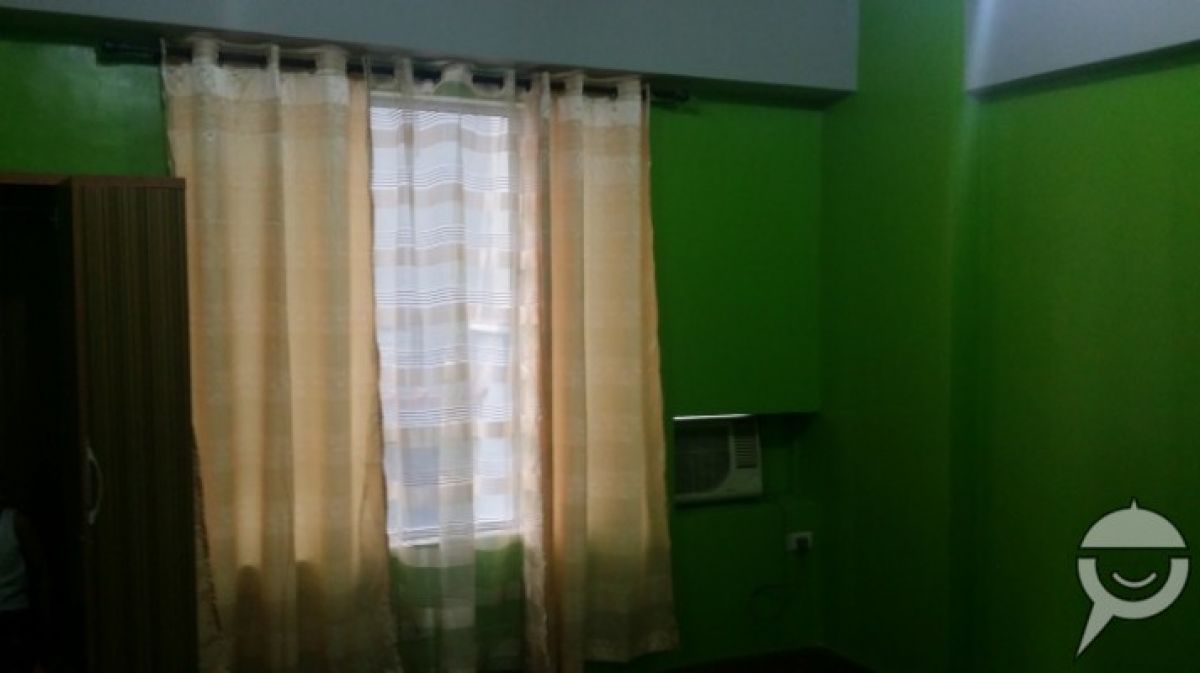 Semi Furnished Air Conditioned Studio Unit at Manila Rivercity02