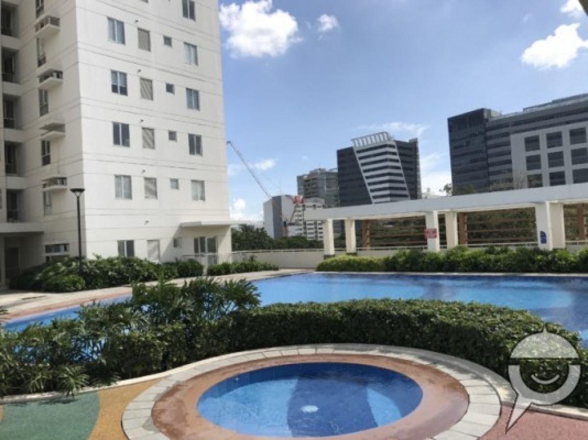 1 Bedroom for Rent at Avida Towers Php 30k10