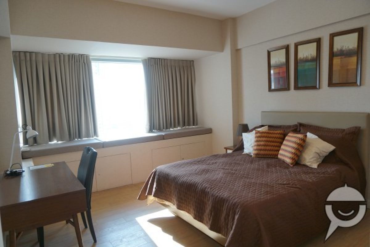 Interior Designed One (1) Bedroom at One Shangri-la Place05