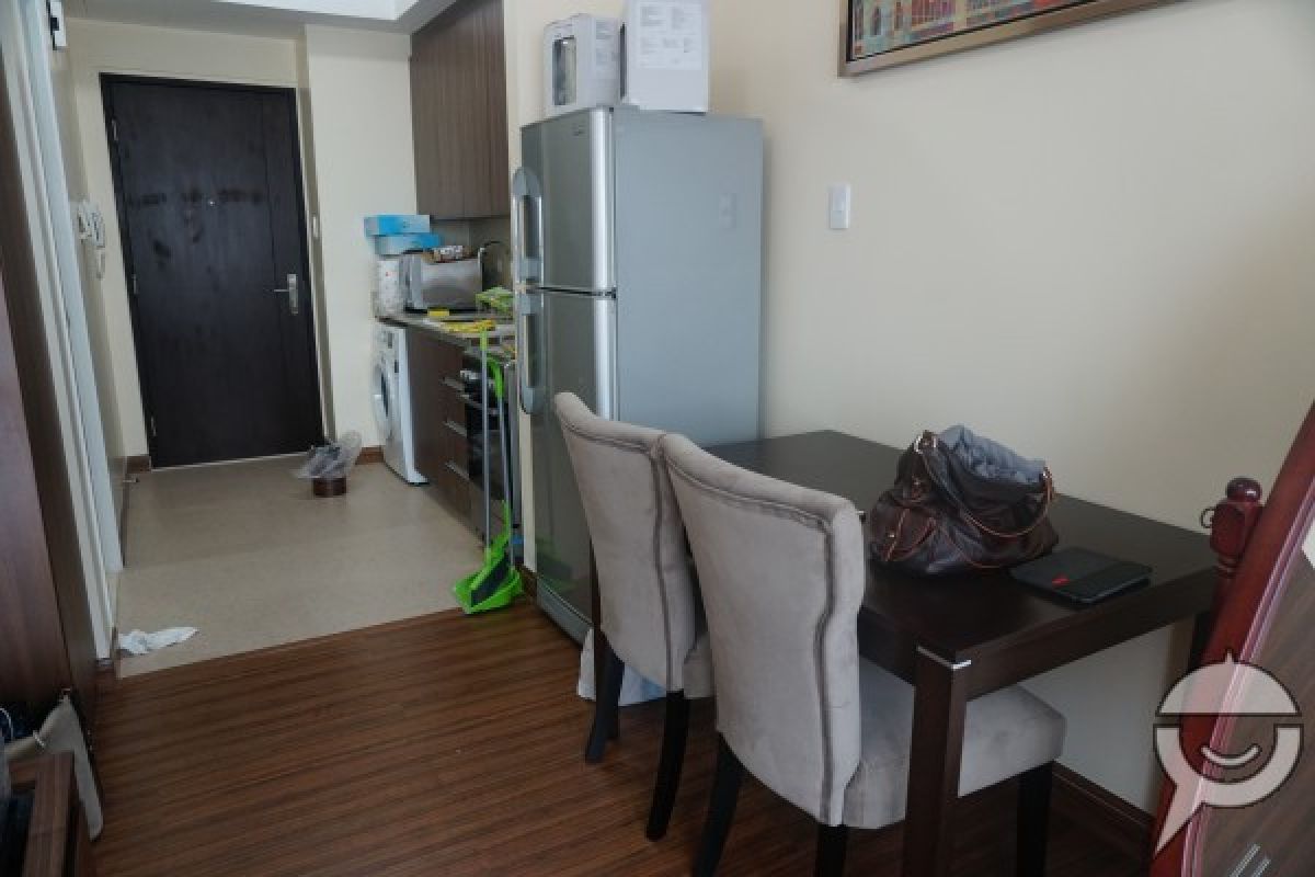 Brand New Studio Unit in Salcedo Village03
