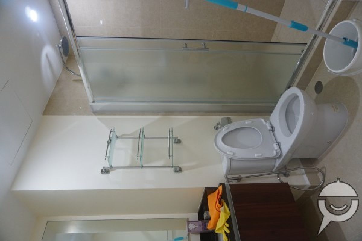 Brand New Studio Unit in Salcedo Village04