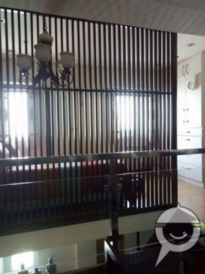 Fully furnished and stylish condo beside GMA MRT06