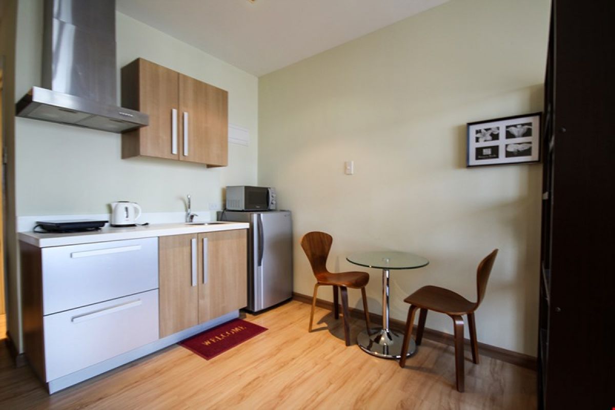 "For Rent Lease: The Knightsbridge, Studio, Furnished, 35sqm, Makati Ave"02