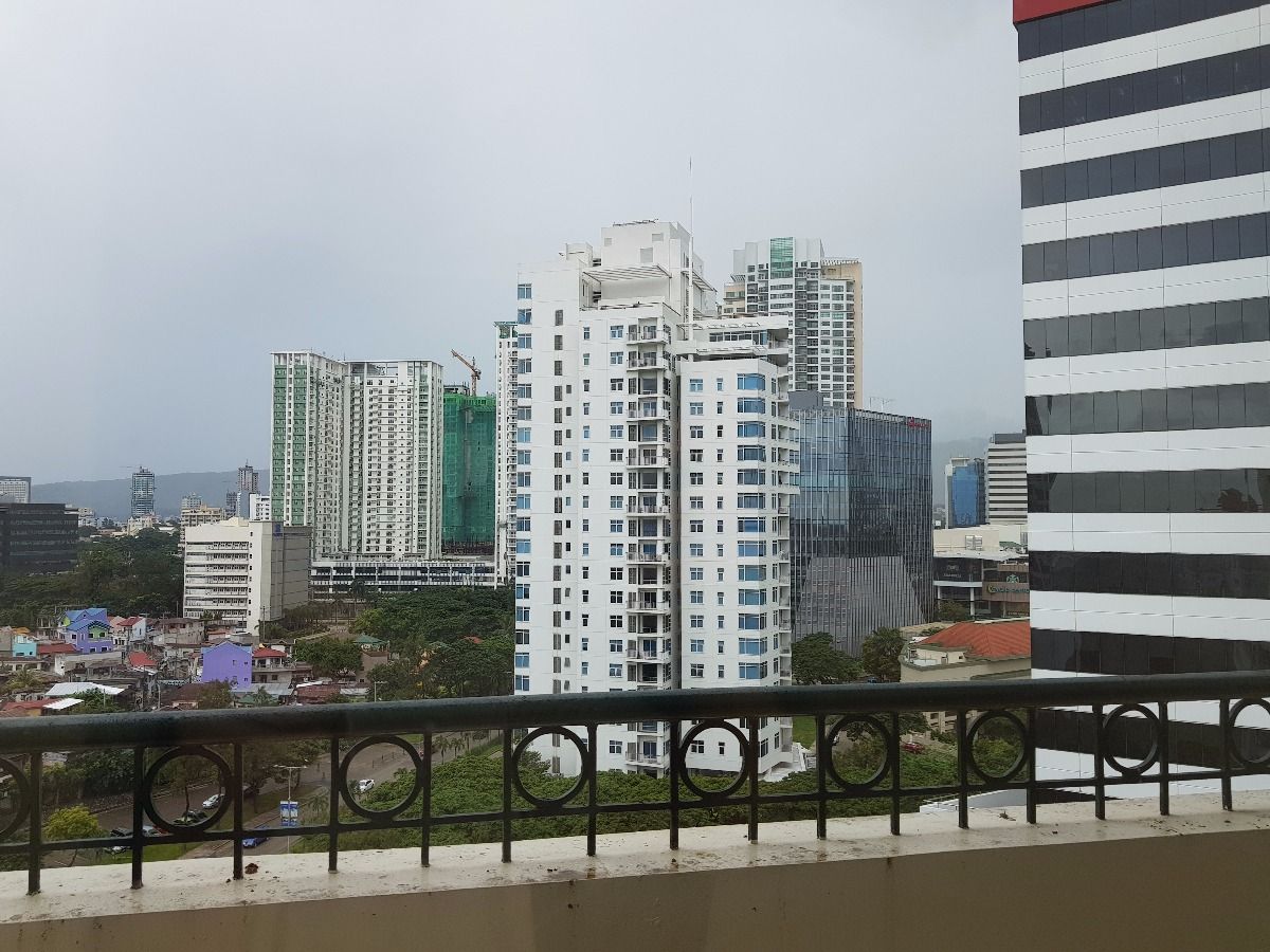 Penthouse 3 Bedroom Unit in Ayala Cebu Business Park Cebu City10