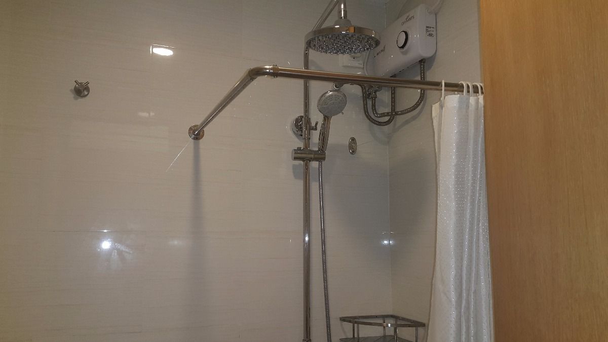 Affordable studio unit close to ayala businesspark cebu city06