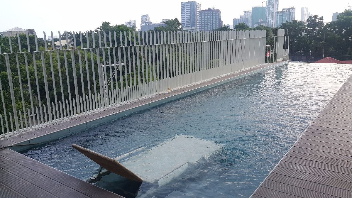 Affordable studio unit close to ayala businesspark cebu city07